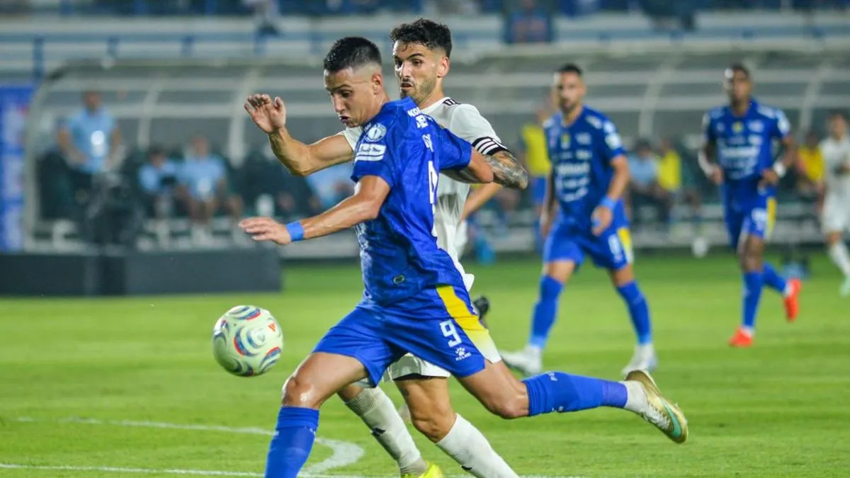 Persib Bandung vs Melbourne Victory Alot, Babak Pertama Tanpa Gol