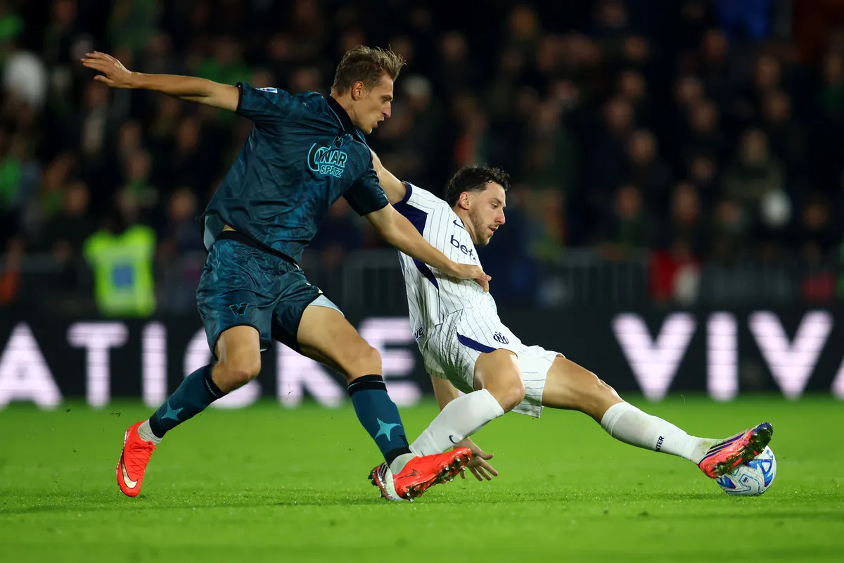 Inter Milan Bungkam Venezia Berkat Gol Bunuh Diri dan Hoki Akhir Laga