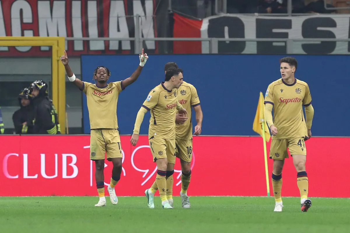 Milan Tumbang di Kandang, Hattrick Samuel Mbangula Hancurkan Amorim