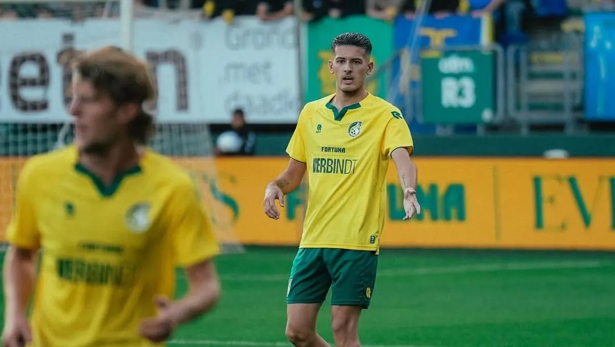 Justin Hubner Bawa Fortuna Sittard Lolos Dramatis di KNVB Cup