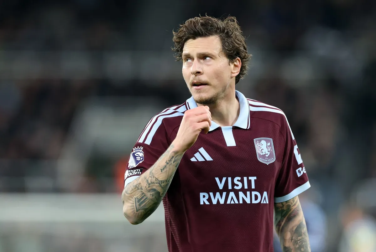 Kebangkitan Victor Lindelof di Aston Villa Sentil Manchester United