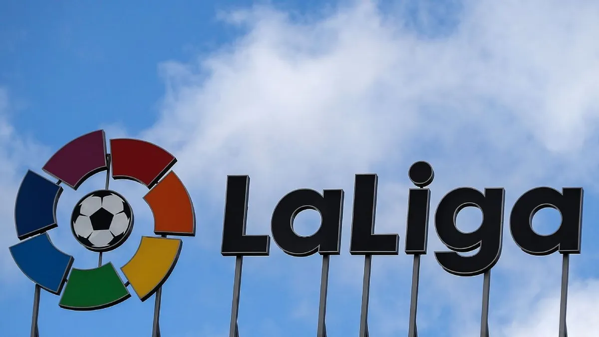 LaLiga Gelar Hening Cipta Korban Kecelakaan Kereta Spanyol