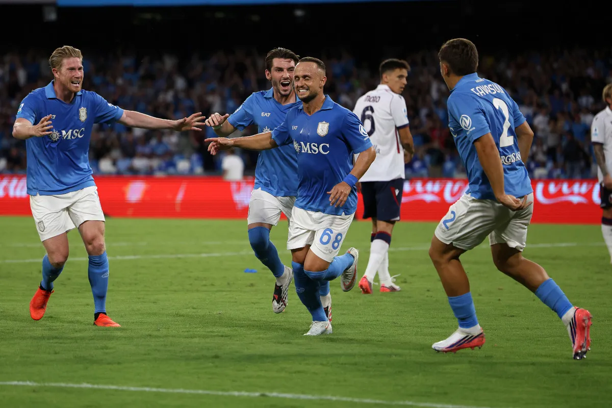 Cedera Stanislav Lobotka Paksa Gelandang Napoli Absen Panjang