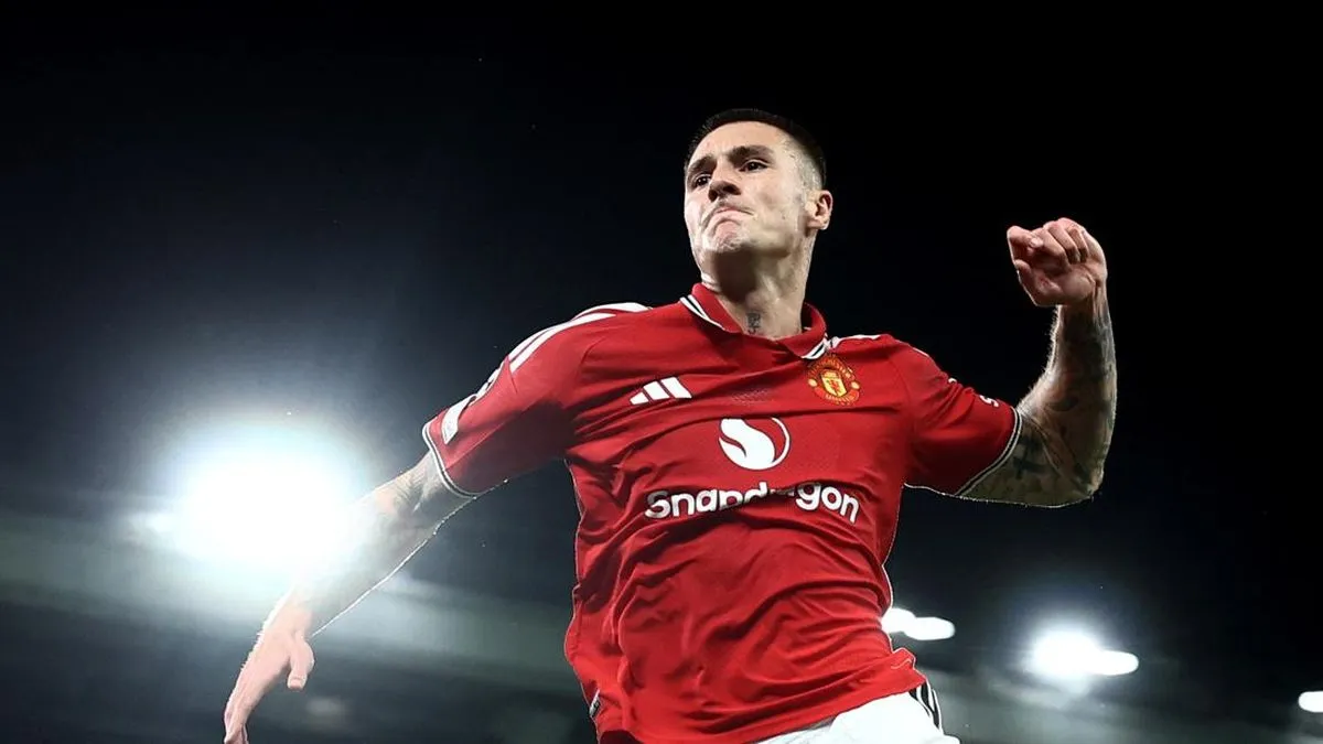 Benjamin Sesko Absen Panjang, Lini Depan Manchester United Krisis