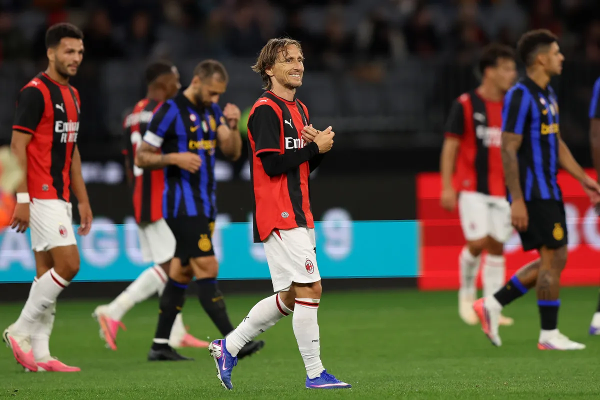 Derby della Madonnina Membara: AC Milan vs Inter Milan di San Siro